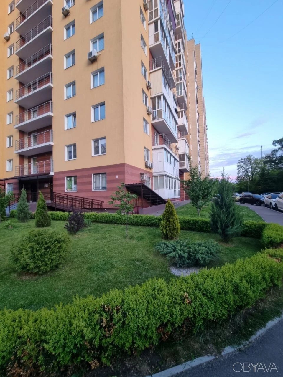 1-кімнатна, Михайла Максимовича вул. (Онуфрія Трутенка), Гол