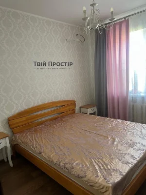 Sale of a three-room apartment without commission for the buyer