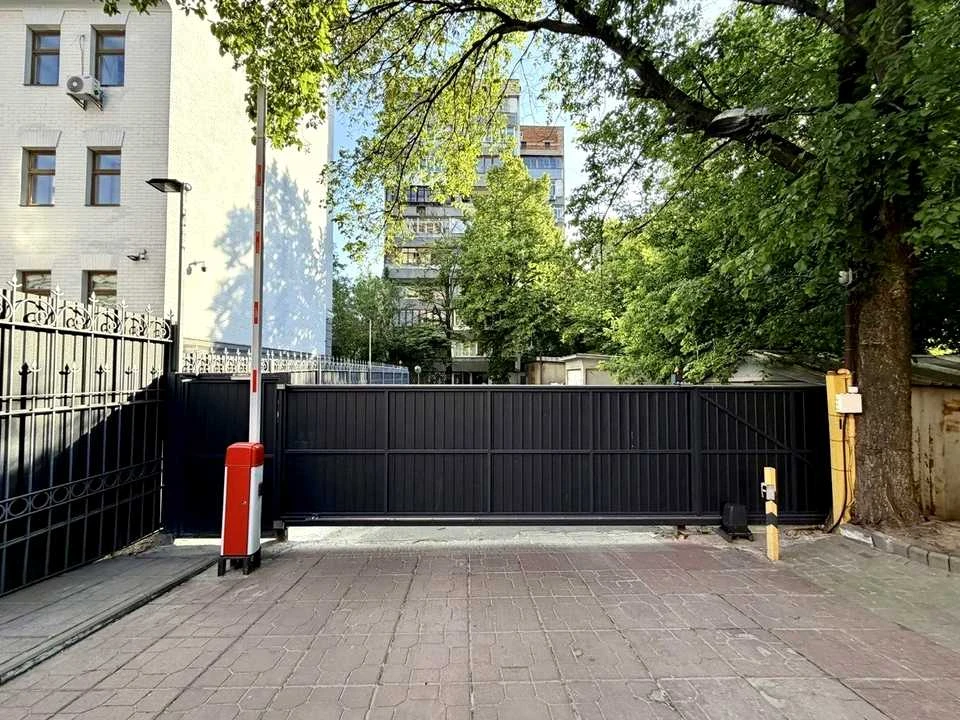 Квартира. Київ, Олександра Кониського вул.