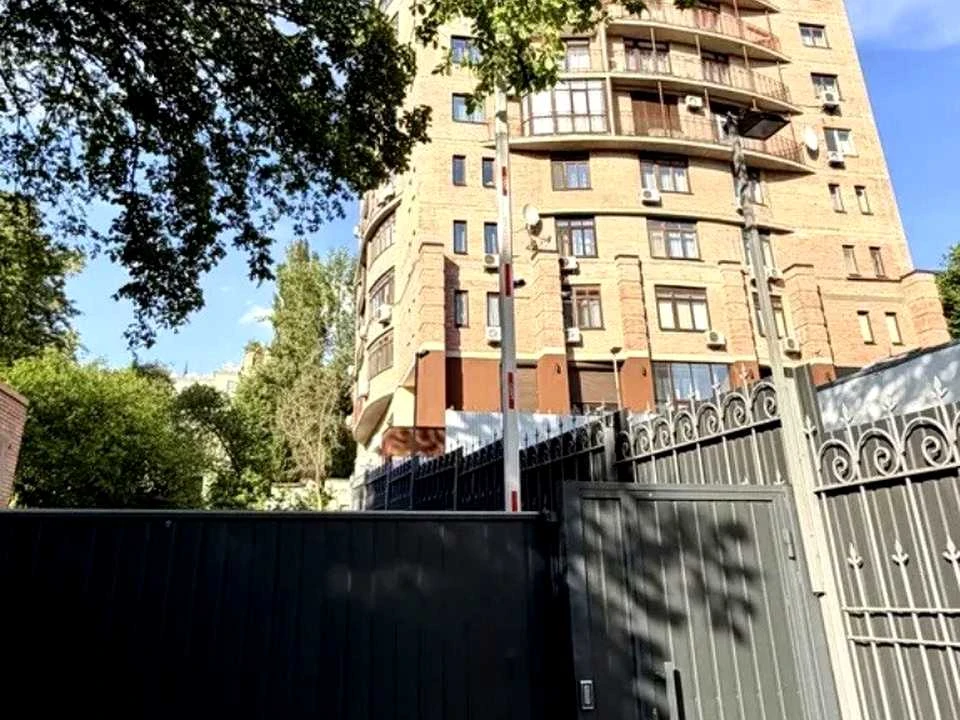 Квартира. Київ, Олександра Кониського вул.