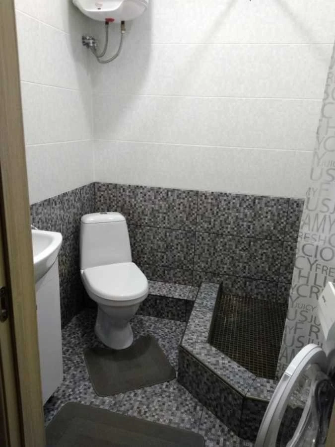 Оренда 1-кімнатної квартири 30 м², Світлицького вул., 35