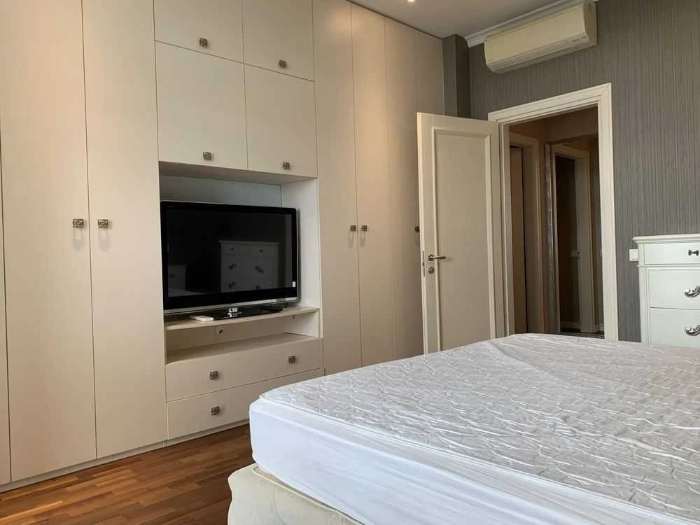 Оренда 3-кімнатної квартири 140 м², Юрія Клена вул., Іллєнка