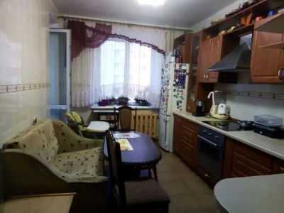 Оренда квартири вул. Верховинця Василя 10 в Києві / W-747201