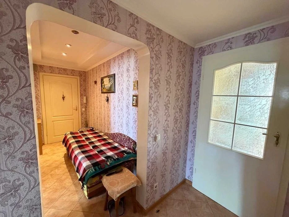 KPI 2 min. Bohdana Havrylyshyna St. (Vanda Vasilevska St.), bu.