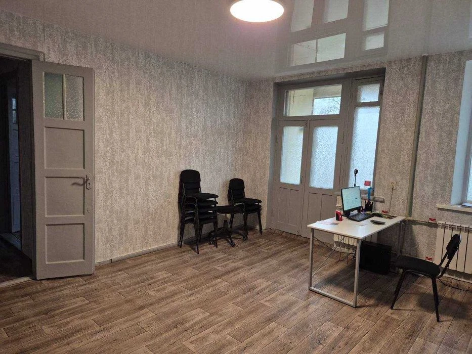 Продам 3-х комнатную квартиру ул. Ивана Акинфиева