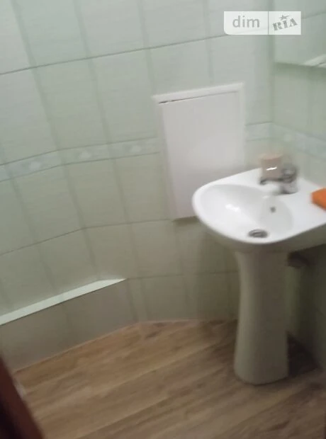 Довготривала оренда 2к квартири на вул. Ахматової Анни 35А •
