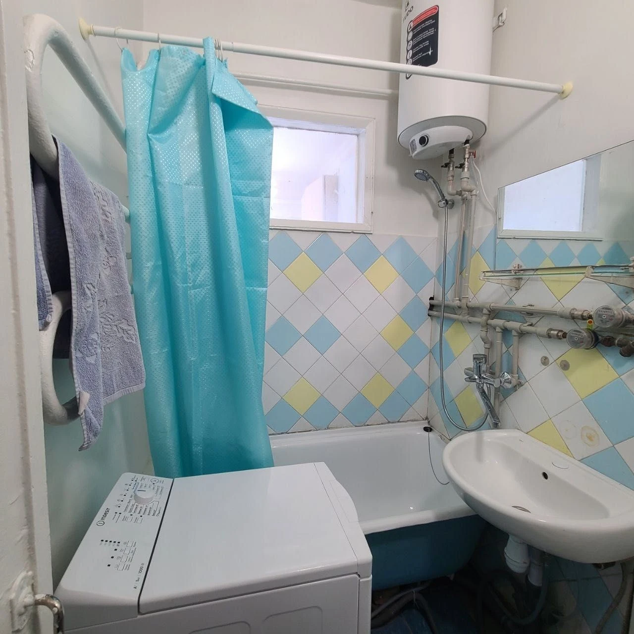 Оренда двокімнатної квартири провулок Євгена Гуцала 4
