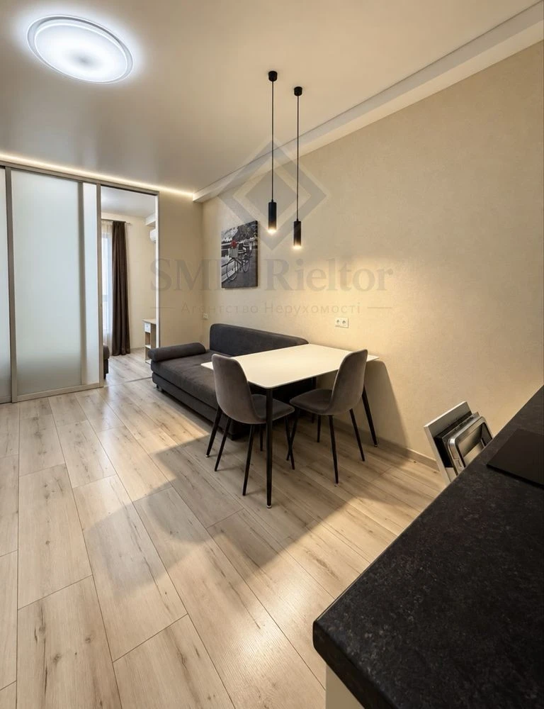 Оренда 1-кім квартири 2 поверх ! 41 м² ЖК Нова Англія Bristo