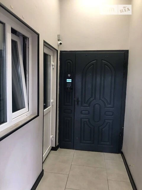 Довготривала оренда 1к квартири на вул. Гетьмана Вадима 1 •