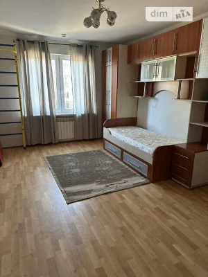 Довготривала оренда 3к квартири на вул. Інженера Бородіна 6А