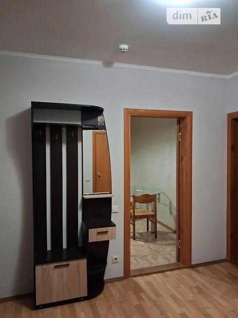 Довготривала оренда 3к квартири на вул. Інженера Бородіна 6А