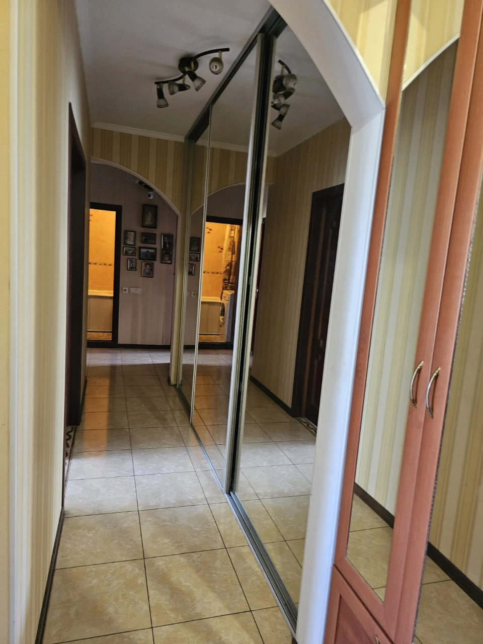 Аренда 1-комнатной квартиры 38 м², Николая Закревского ул.,