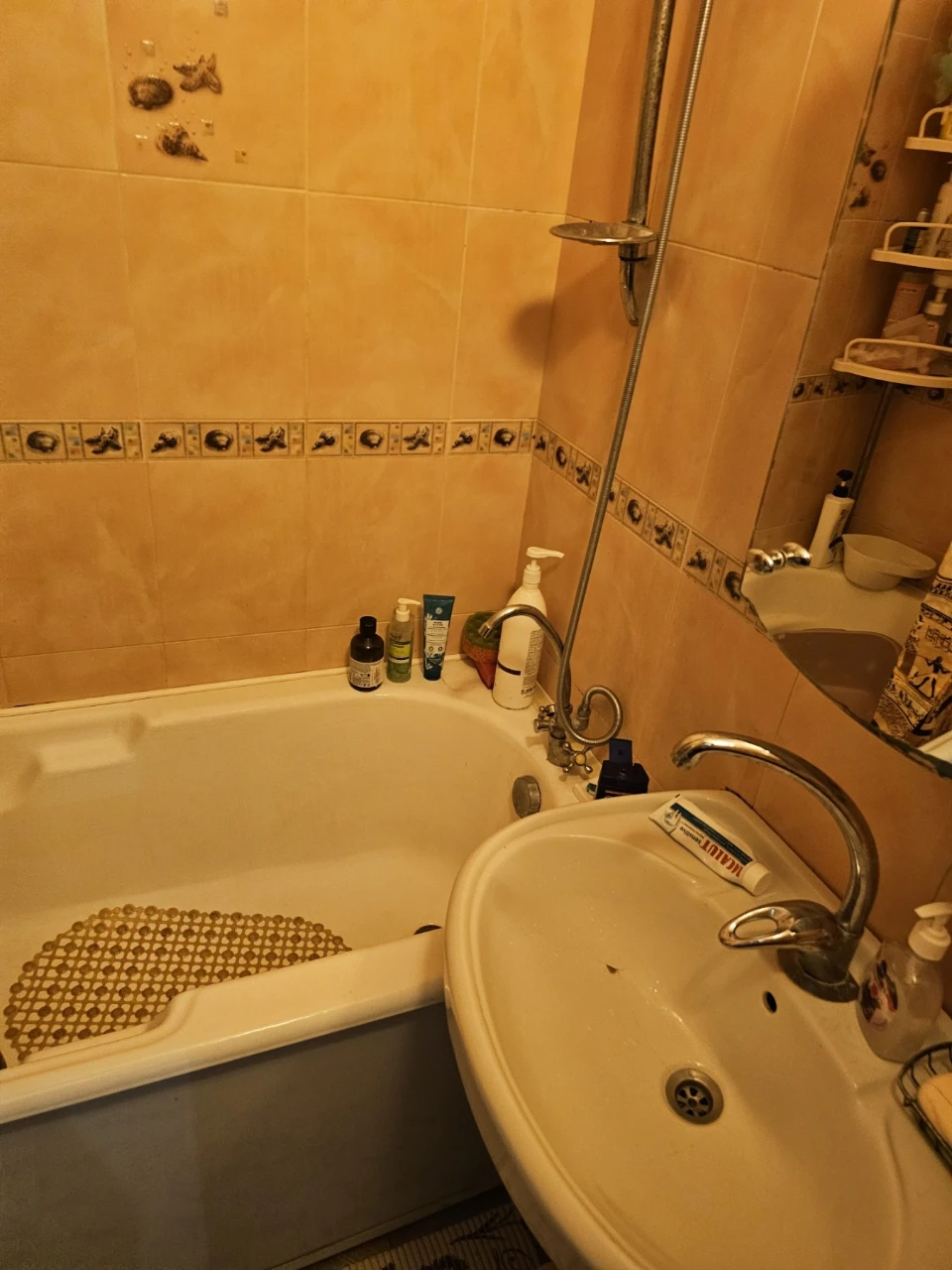 Аренда 1-комнатной квартиры 38 м², Николая Закревского ул.,
