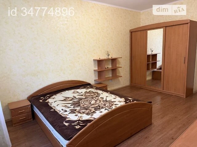 Довготривала оренда 3к квартири на вул. Градинська 5 • ID 34