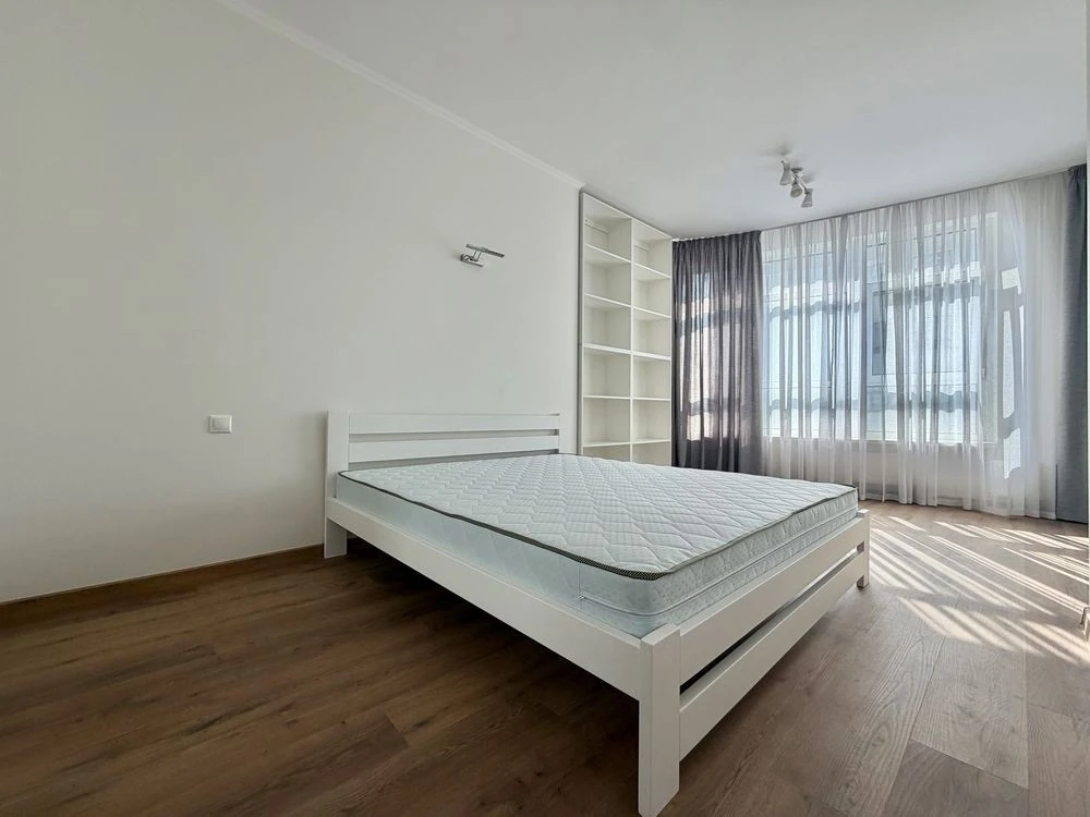 Без комісії Оренда 3-к квартири 140 м² у ЖК Carnegie Tower,