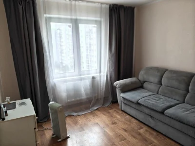2-кімнатна квартира 72 м², ЖК Вудсторія, 6 поверх, метро Чер
