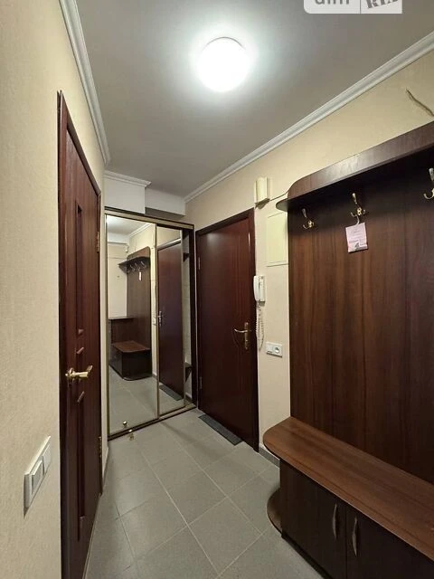 Довготривала оренда 2к квартири на вул. Лаврська 4 • ID 3484