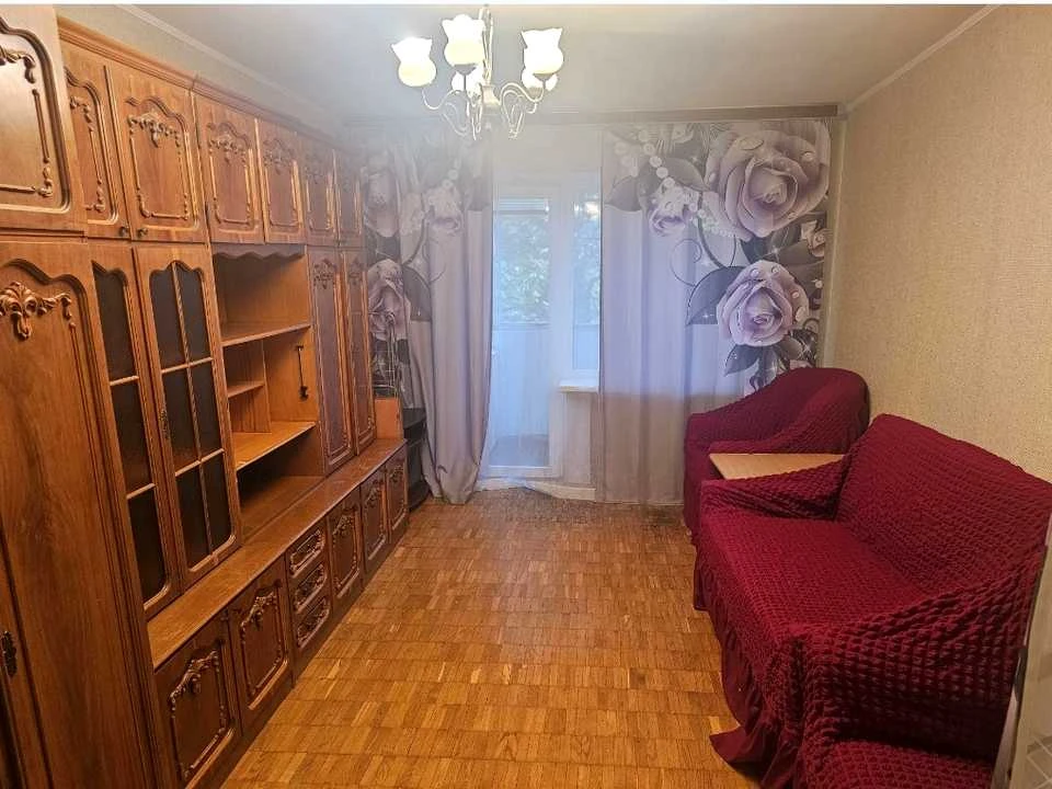 Квартира. Київ, Чоколівський бульв.