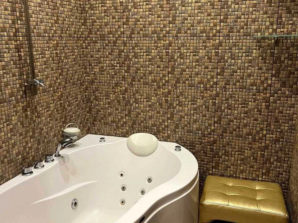 Квартира. Київ, Старонаводницька вул.
