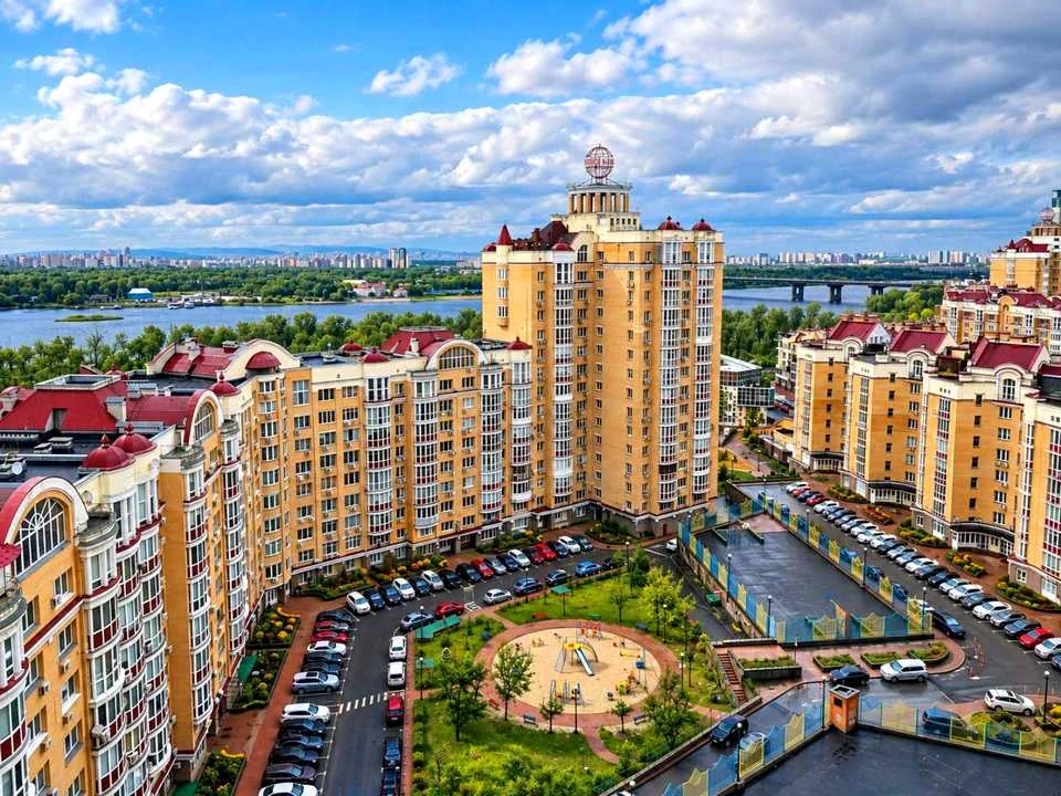 Квартира. Київ, Володимира Івасюка просп.
