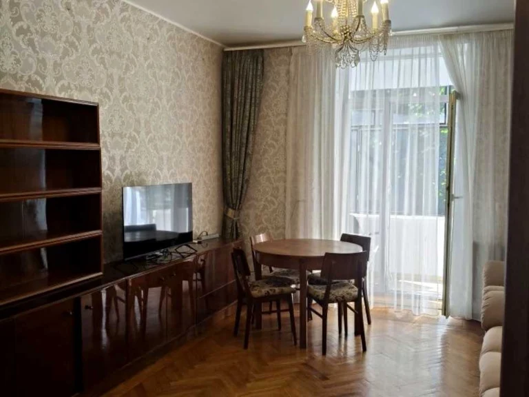Квартира. Дніпро, Дмитра Яворницького просп.