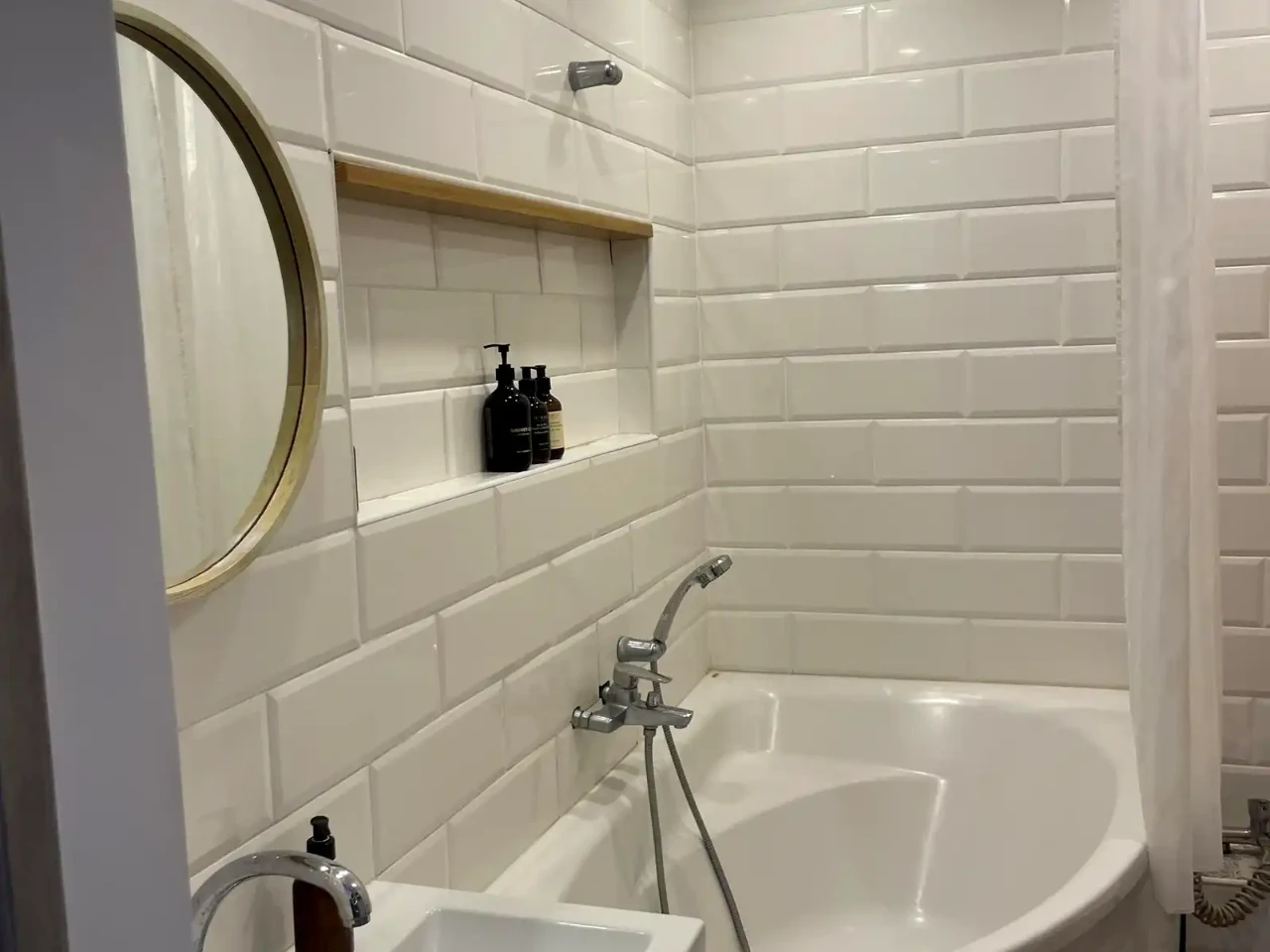 Оренда квартири 2-кімн. 44 м² 7/9 пов.