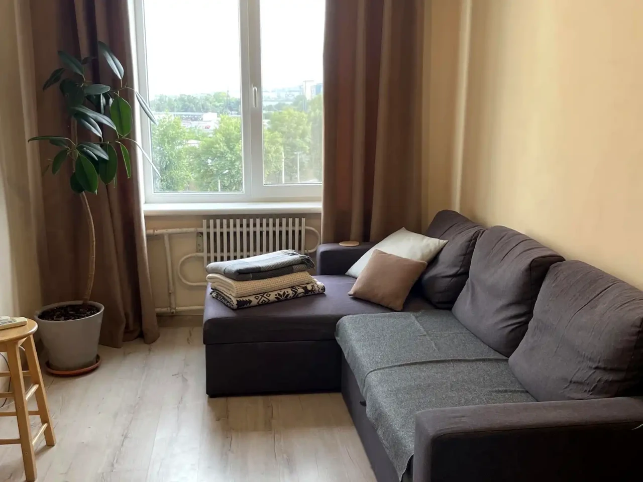 Оренда квартири 2-кімн. 44 м² 7/9 пов.