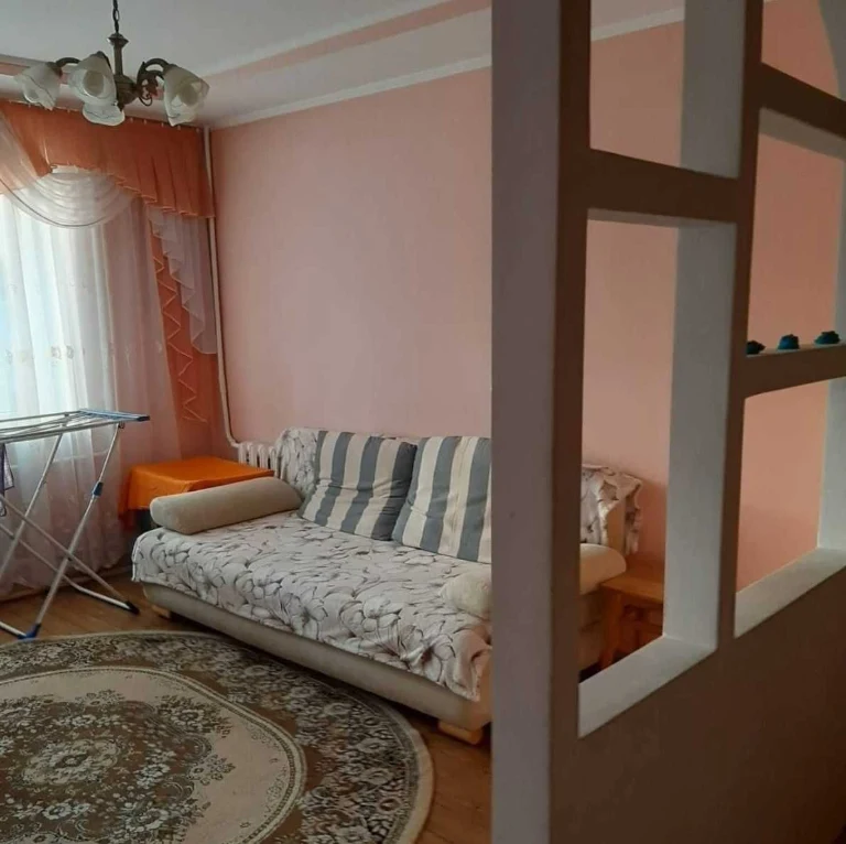 Продаж 2-к. квартири 3/5ц 31м² вул.Тракт Глинянський 48000$
