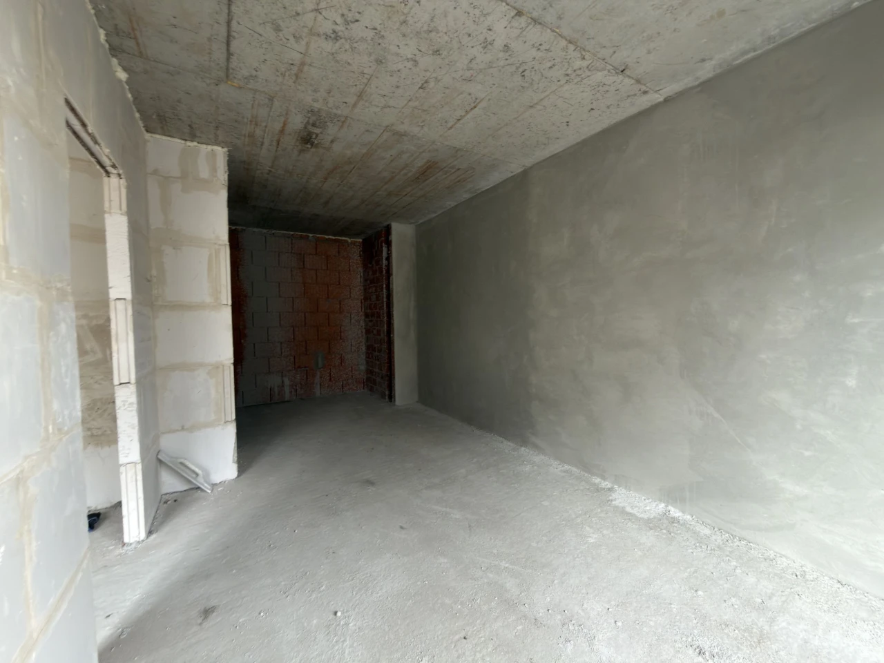 Продаж 1-кім. квартири 43 м² у ЖК бізнес-класу N69 без коміс