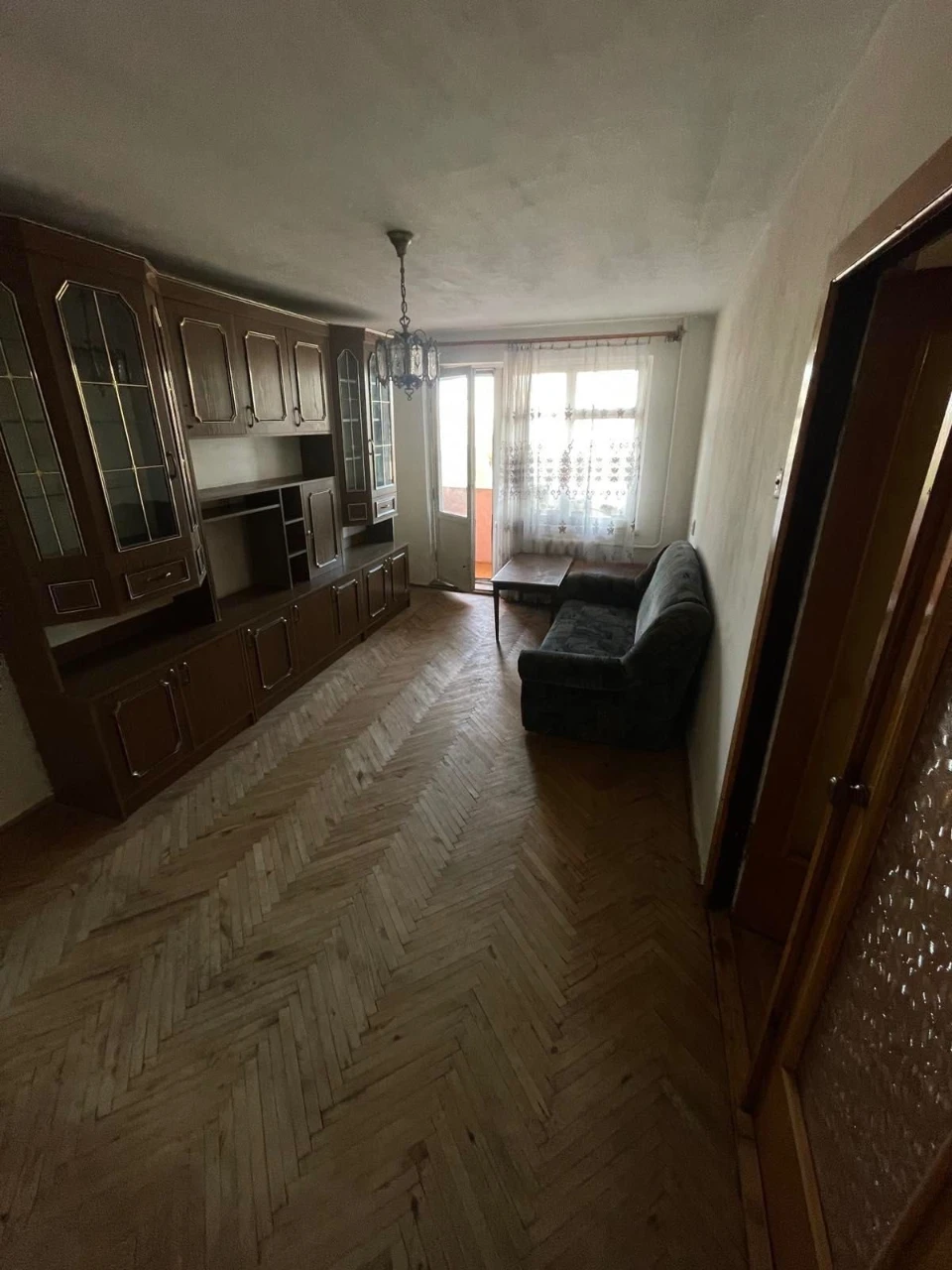 Продаж 3 кім . В.Великого ( МакДональс)