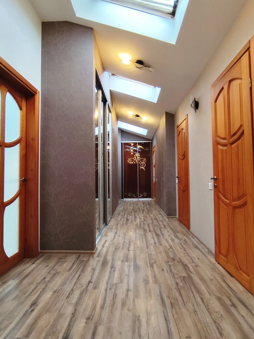 Продаж 3 кімнатної квартири 116 м2 вул. Івана Франка  біля С