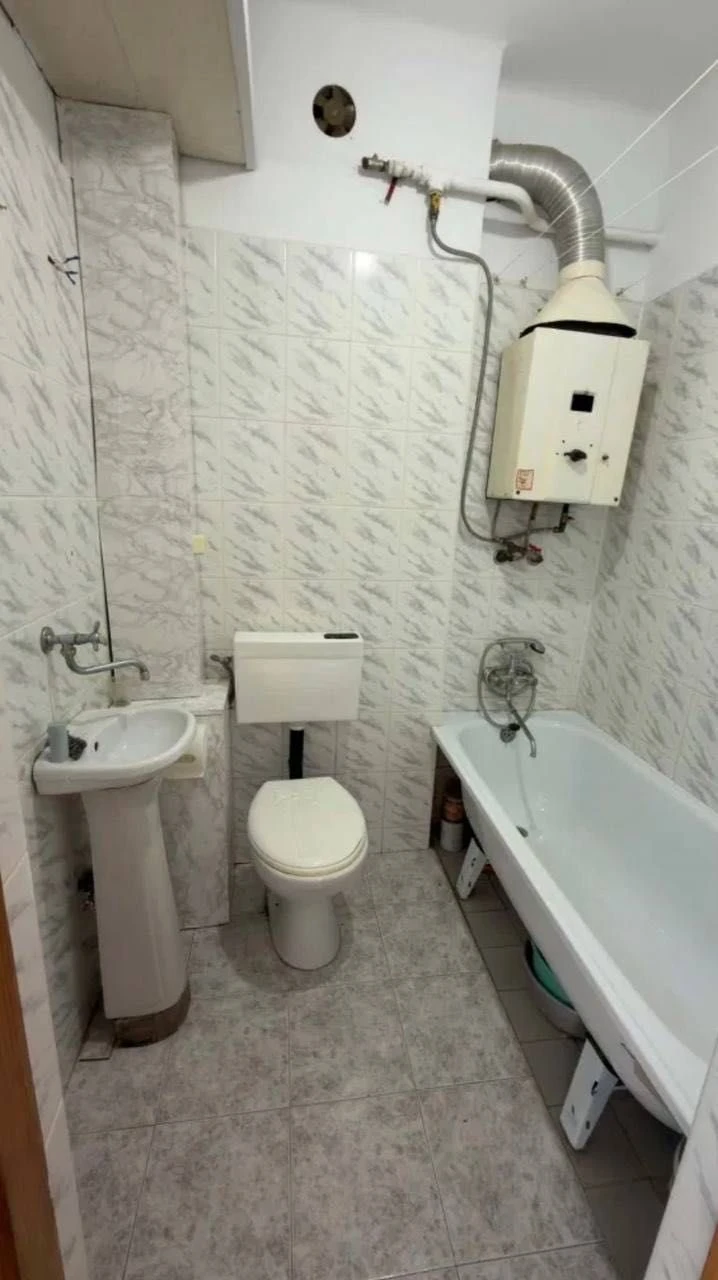 Продаж 2 кімнатної квартири з гаражем вул Соколина бічна Пас