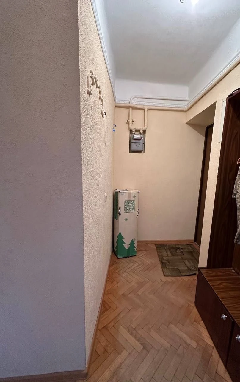 Продаж 2 кімнатної квартири з гаражем вул Соколина бічна Пас