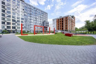Продаж квартири Думанського