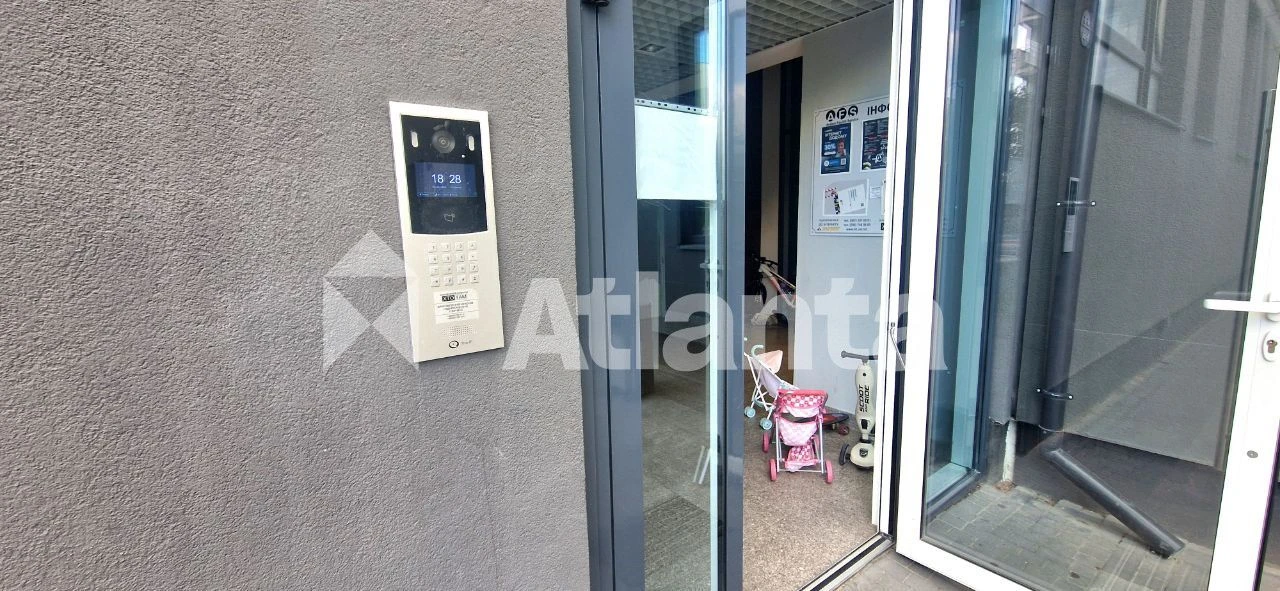 Продається дворівневий пентхаус 97 м² у ЖК Avalon Flex.