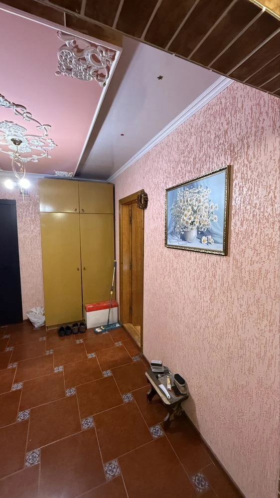 Чотирьох кімнатна квартира у Львові житловий стан від власни