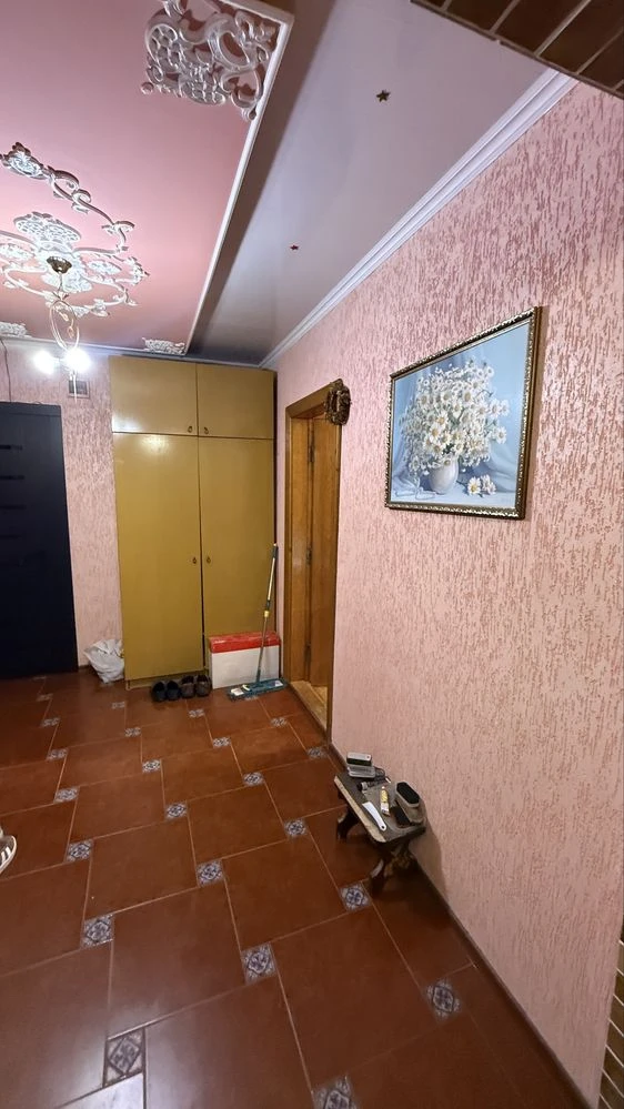 Чотирьох кімнатна квартира у Львові житловий стан від власни