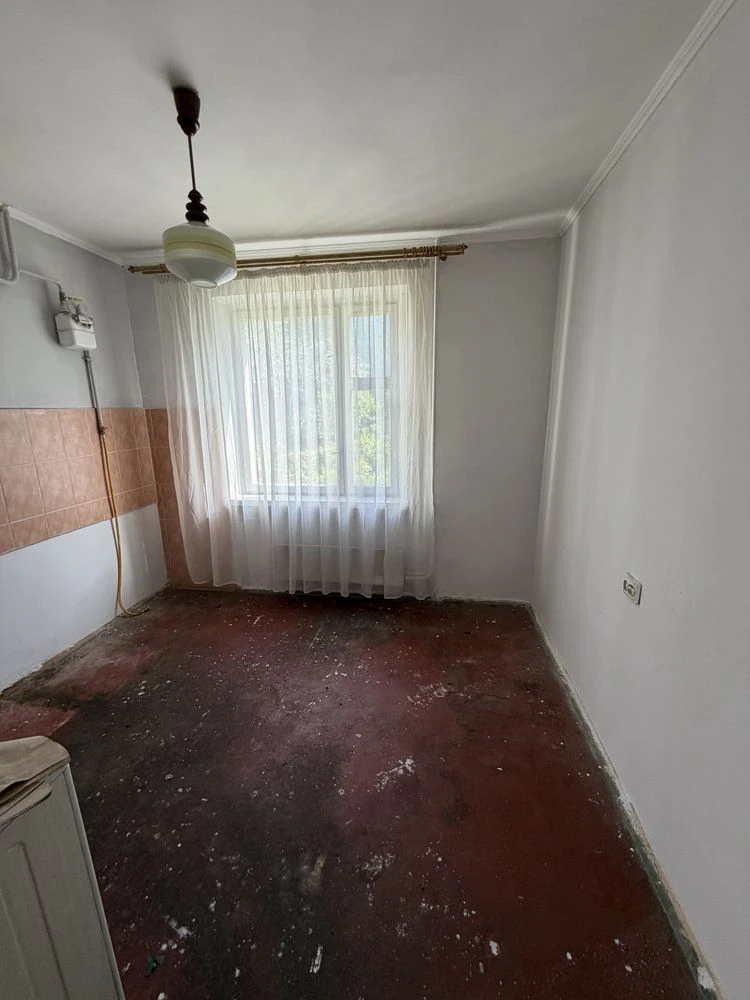 Продаж 2 кім  квартири вул. Чукаріна