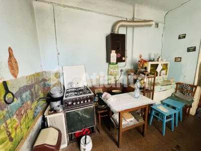 Продаж квартири « під ремонт» близько центру Львів!
