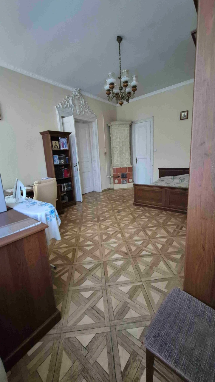 Продаж 4-к квартири в самому центрі Львова. Австрійська сеце