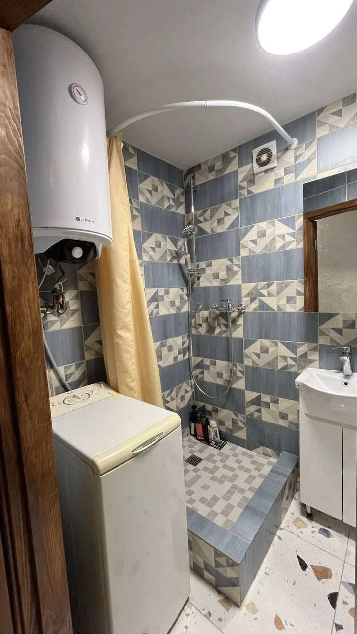 Продаж 2к квартири з ремонтом по вул. Городоцькій