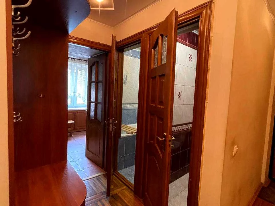 Квартира. Львів, Богдана Хмельницького вул.