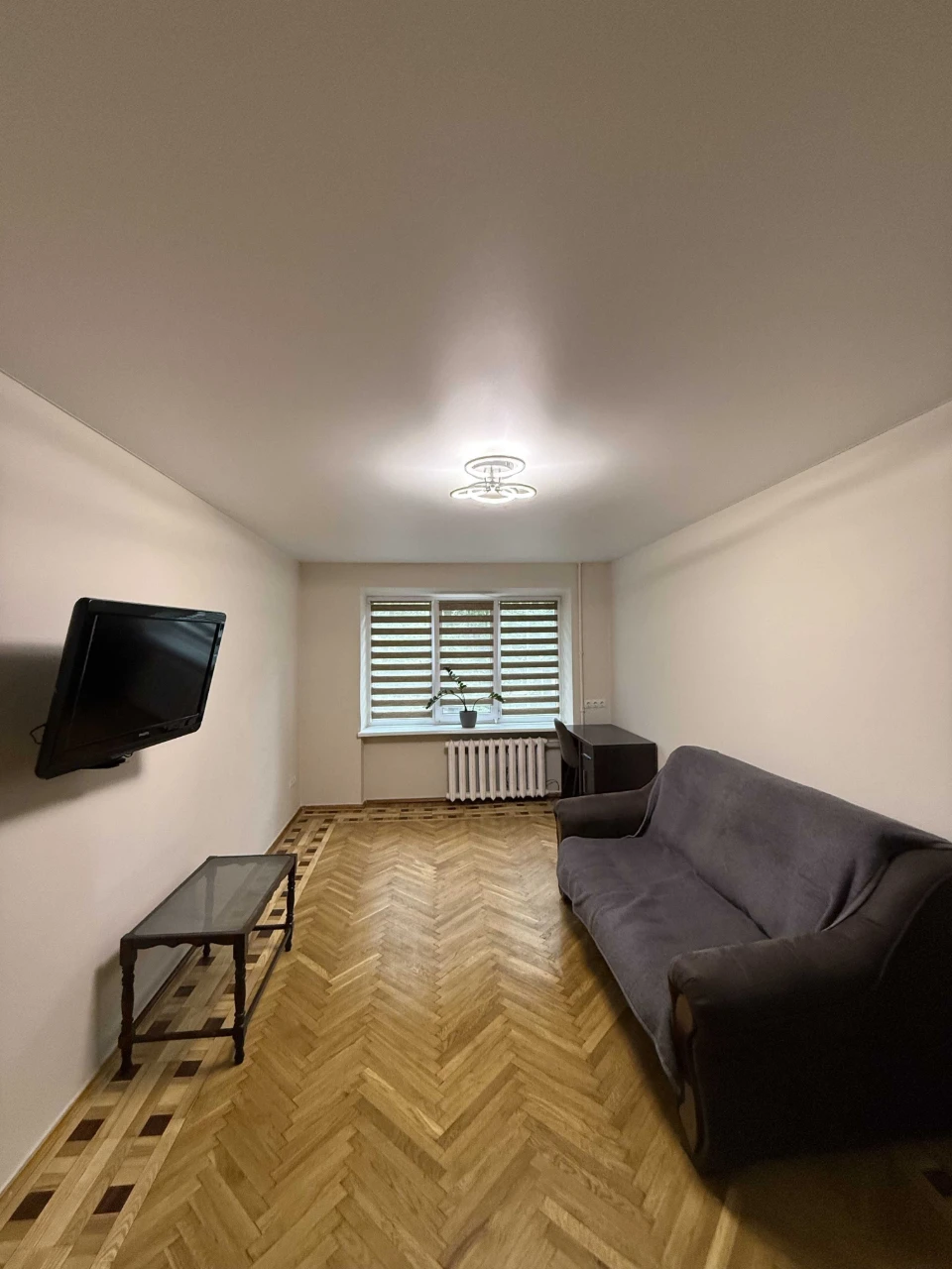 Продаж 2-кімнатної квартири, цегла, вул. Городоцька