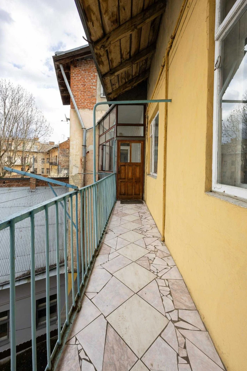 3-кімнатна дворівнева квартира 131 м² у центрі Львова | вул.