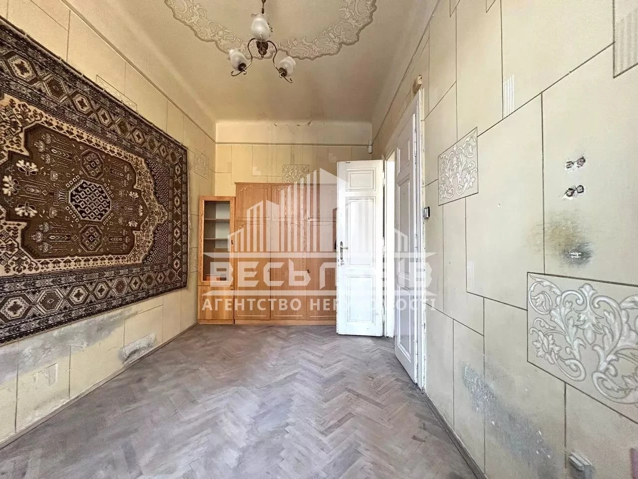 Продаж 3-кім. квартира в Австрійському будинку