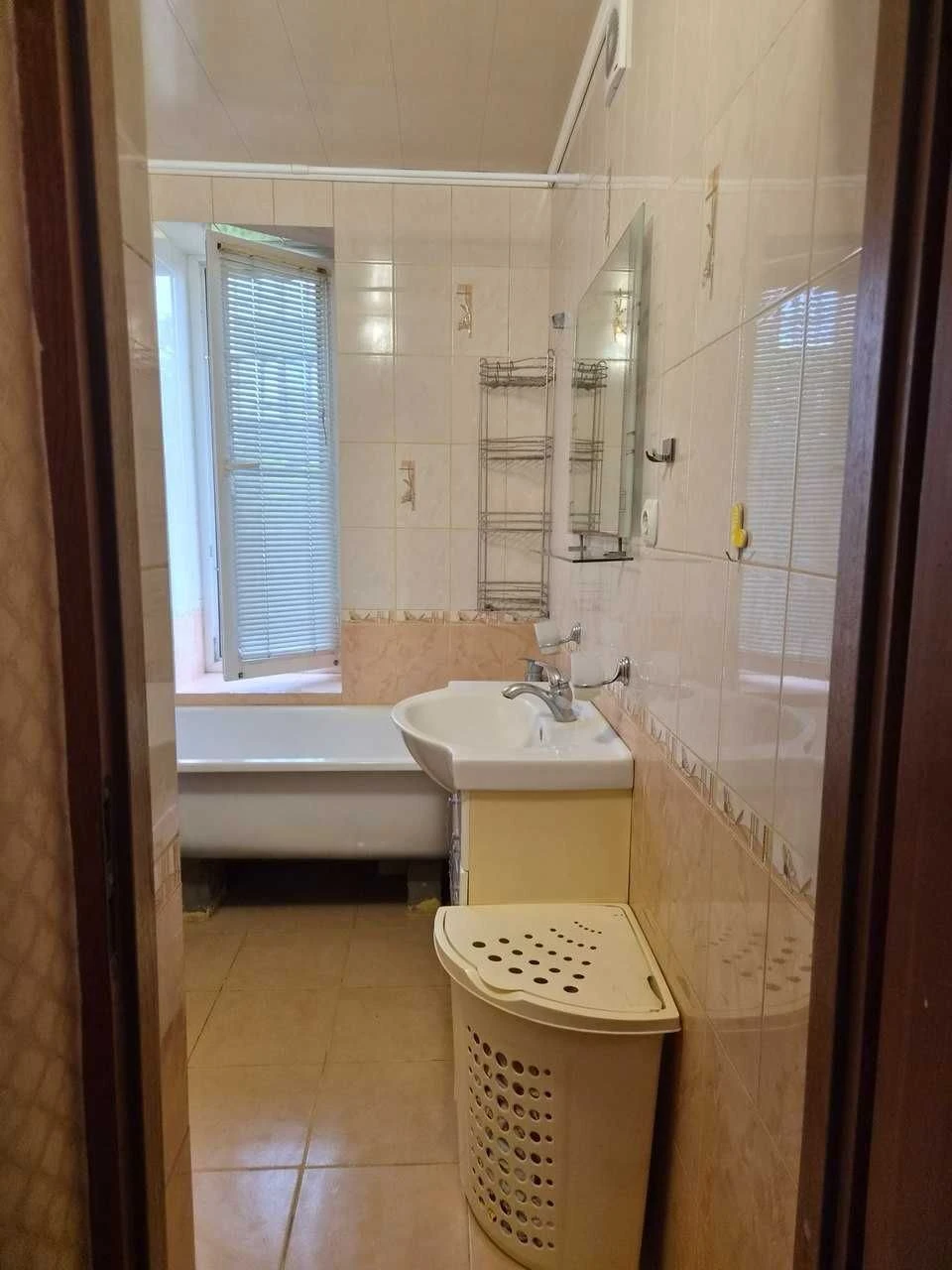 Продаж 2кімнатної квартири в центрі, вул. Квітова, (Avalon Y