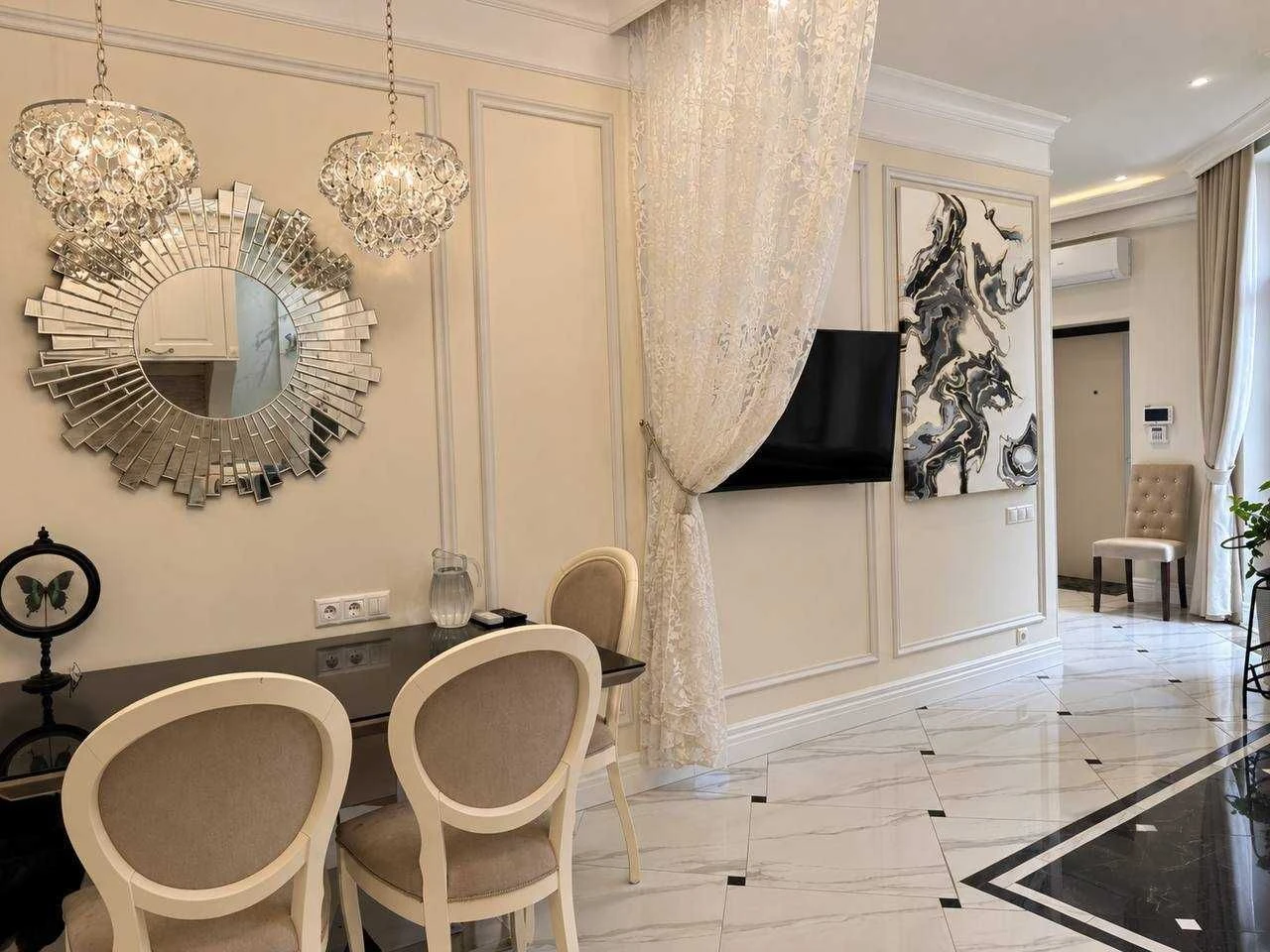 Продаж VIP квартири з джакузі, 116м² в Центрі Міста | вул І.