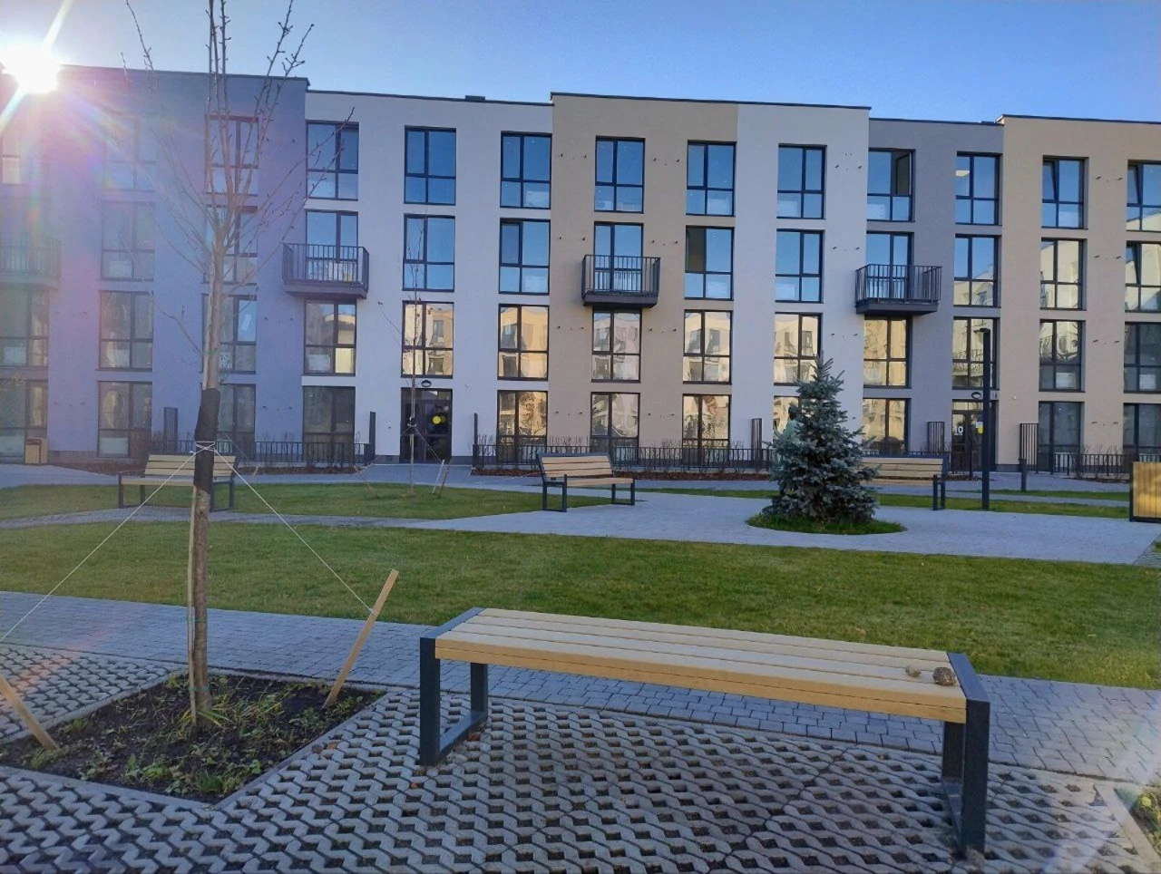 1 кімнатна в новобудові 53,4 квадратних метри 2/4!