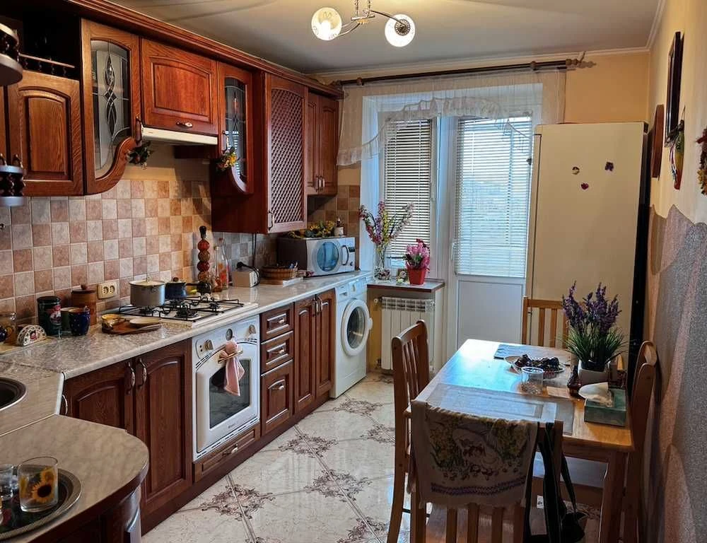 Продаж 3х кім. квартира вул, Мазепи-Миколайчука з Індивідуал