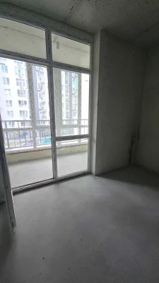 Продаж 2х кімнатної квартри, велика кухня студія